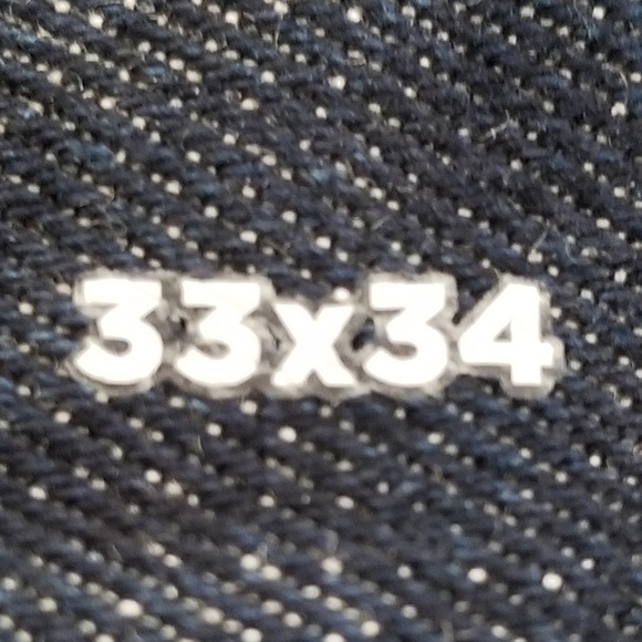 Old Navy Men’s Built in Flex Athletic Tapered Leg Jeans Size 33 NWOT - Picture 8 of 12